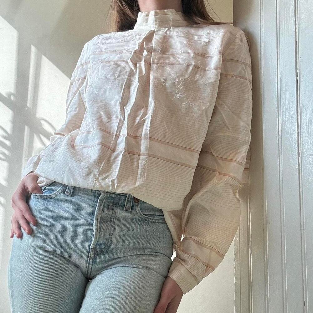 Vintage Tahari Silk Mockneck Long Sleeve Blouse 8 Modest Corporate